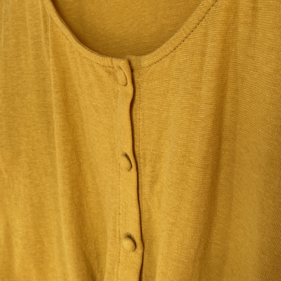 Twik Lab Yellow Tie Up Cropped Tee - Picture 6 of 7